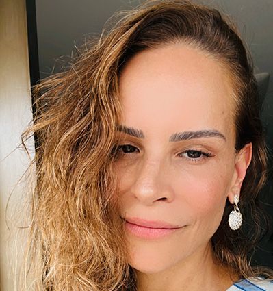 Claudia Ferreira — BSc (Hons) Traditional Chinese Medicine · MBAcC · Postgraduate TCM Gynaecology & Obstetrics