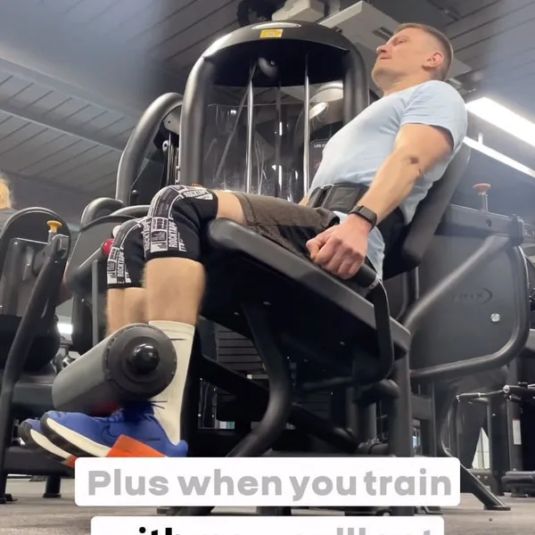 I’m Eugene, a personal trainer based in Canary Wharf , and I’m here to help you