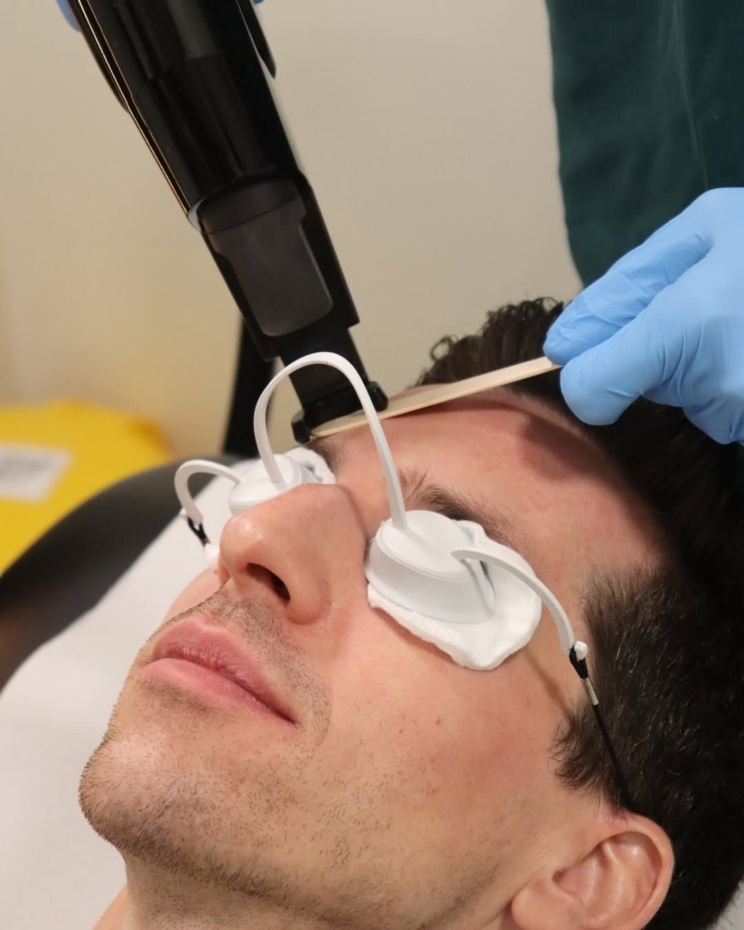 Advanced laser and aesthetic treatments — refresh, refine, restore.