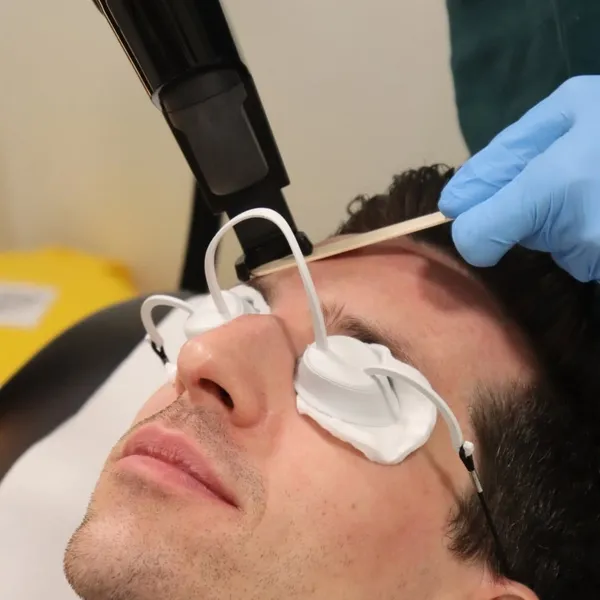 Advanced laser and aesthetic treatments — refresh, refine, restore.