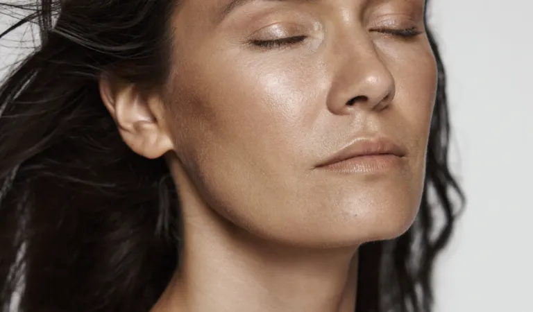 JULÄINE collagen biostimulator treatment with Dr Paul Elgey at UNTIL Marylebone