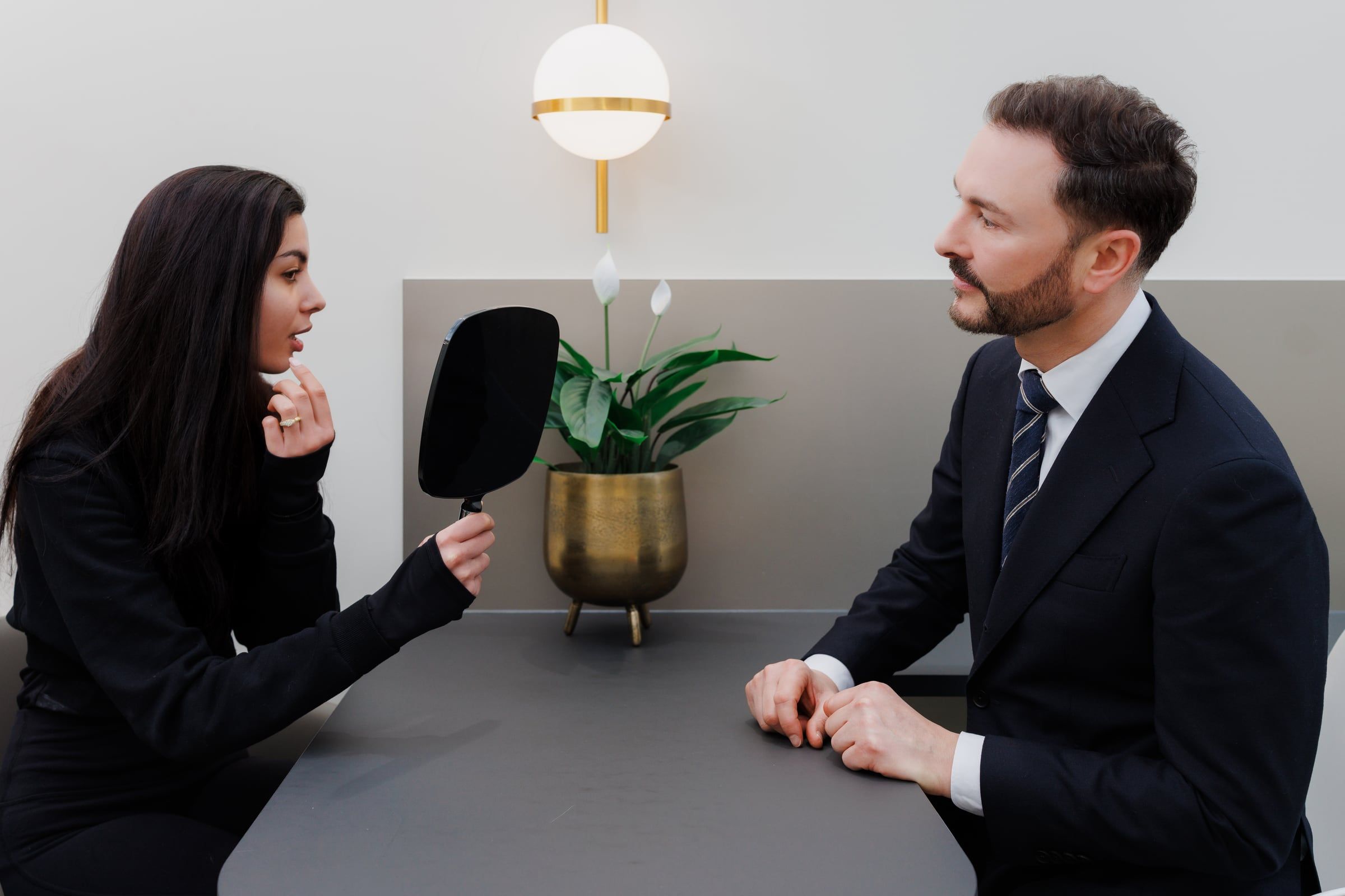 Dr Paul Elgey in consultation with a patient at his Marylebone clinic