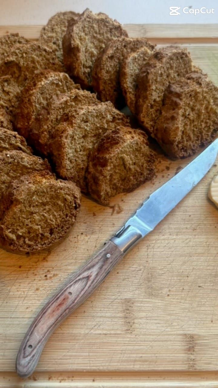 Made Guinness bread yesterday and honestly forgot how good the smell of this bak