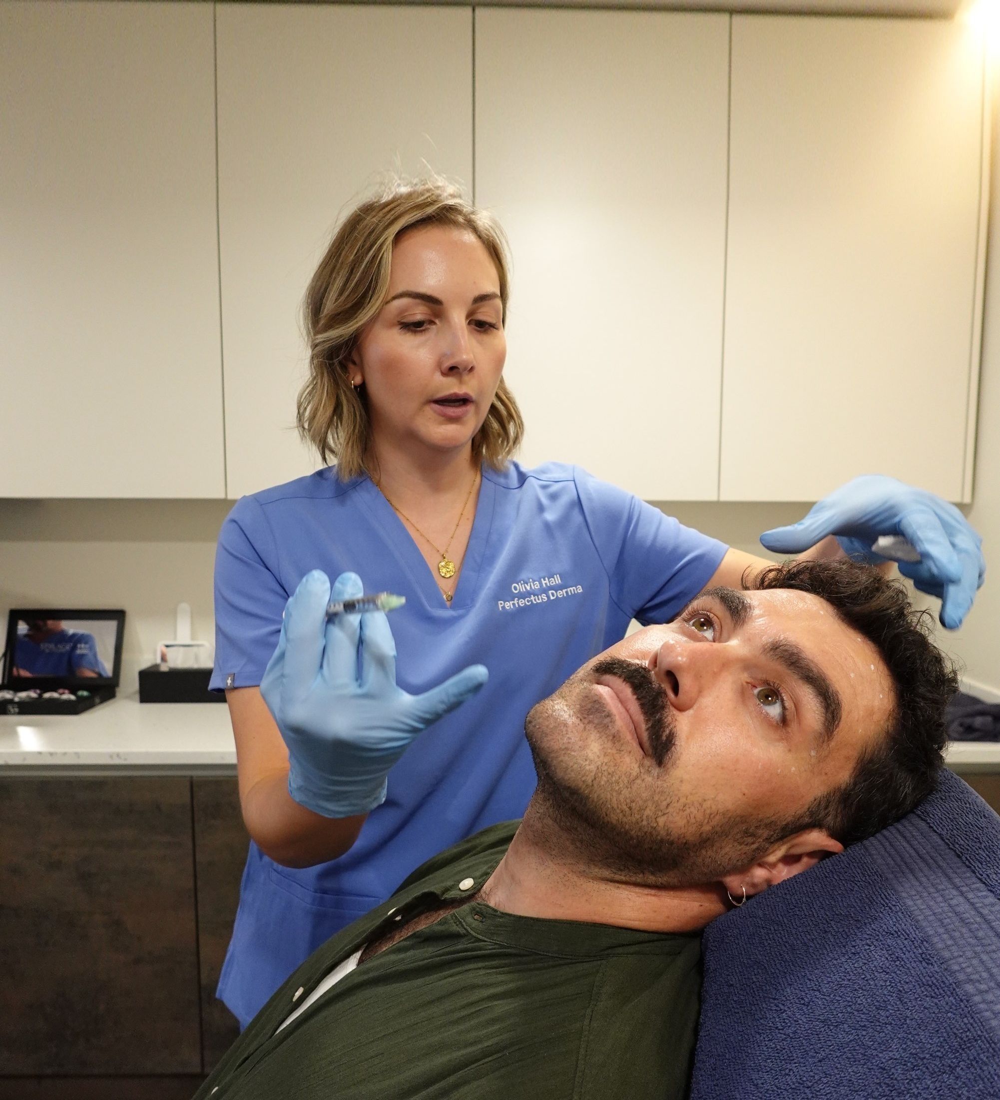 Aesthetic Nurse Practitioner treating a patient at Perfectus Derma Aesthetics, UNTIL Soho