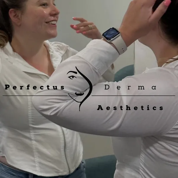 Ready for that glow-up? Bespoke treatment plans tailored to your skin.