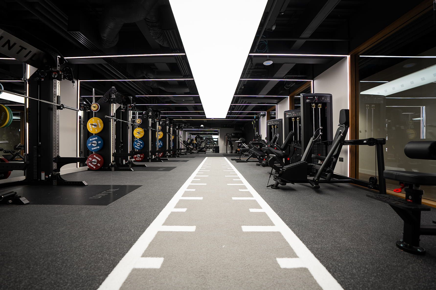The gym floor at UNTIL Canary Wharf, where rehab sessions progress once you are out of the treatment room.